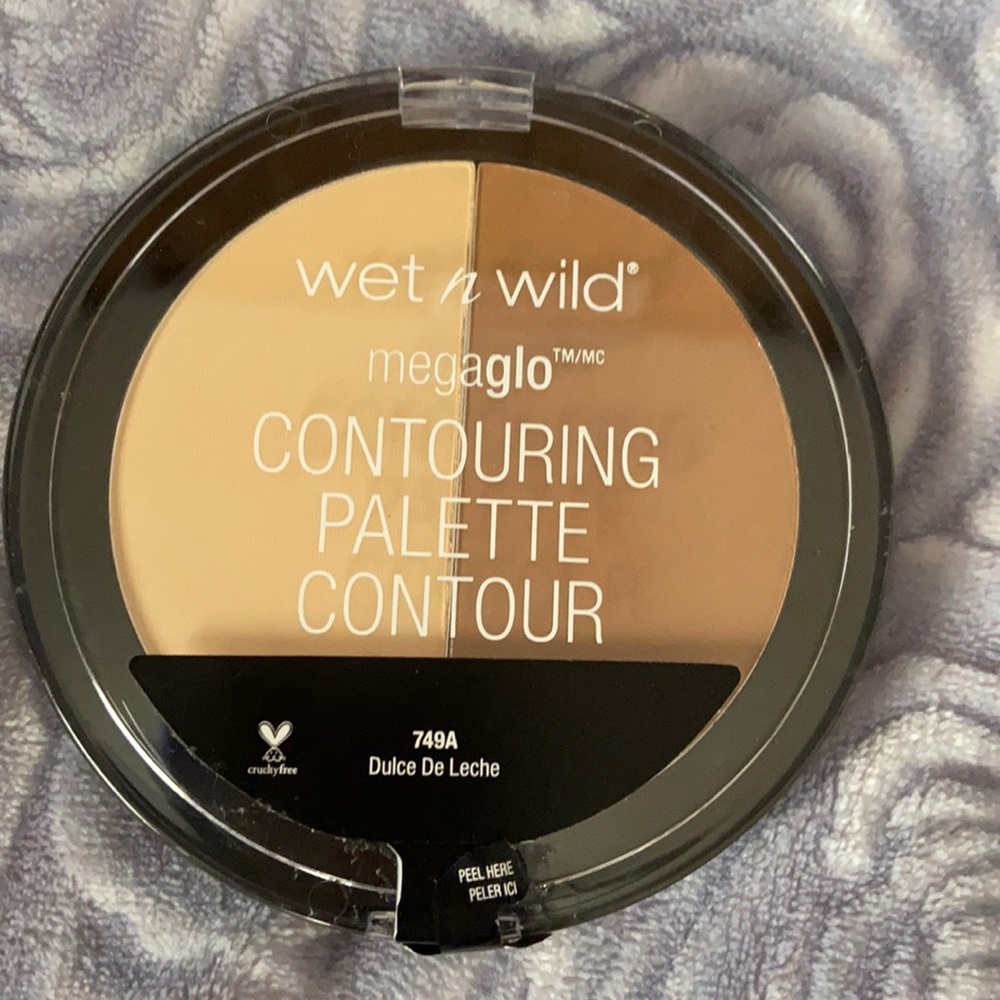 New Wet n’ Wild contouring palette